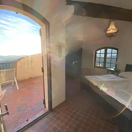 Charmante Mit Pool Und Panorama-meerblick In Den Golf Von Saint-tropez Les Issambres