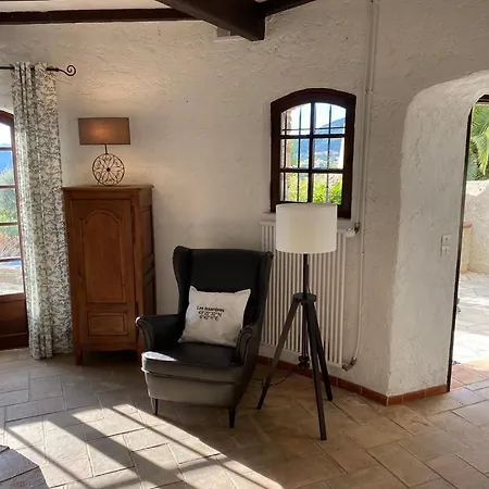 Charmante Mit Pool Und Panorama-meerblick In Den Golf Von Saint-tropez Les Issambres